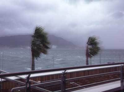 台風の空.jpg